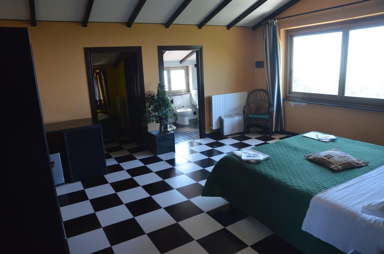 La Nuova Quercia Hotel Belpasso Eksteriør billede
